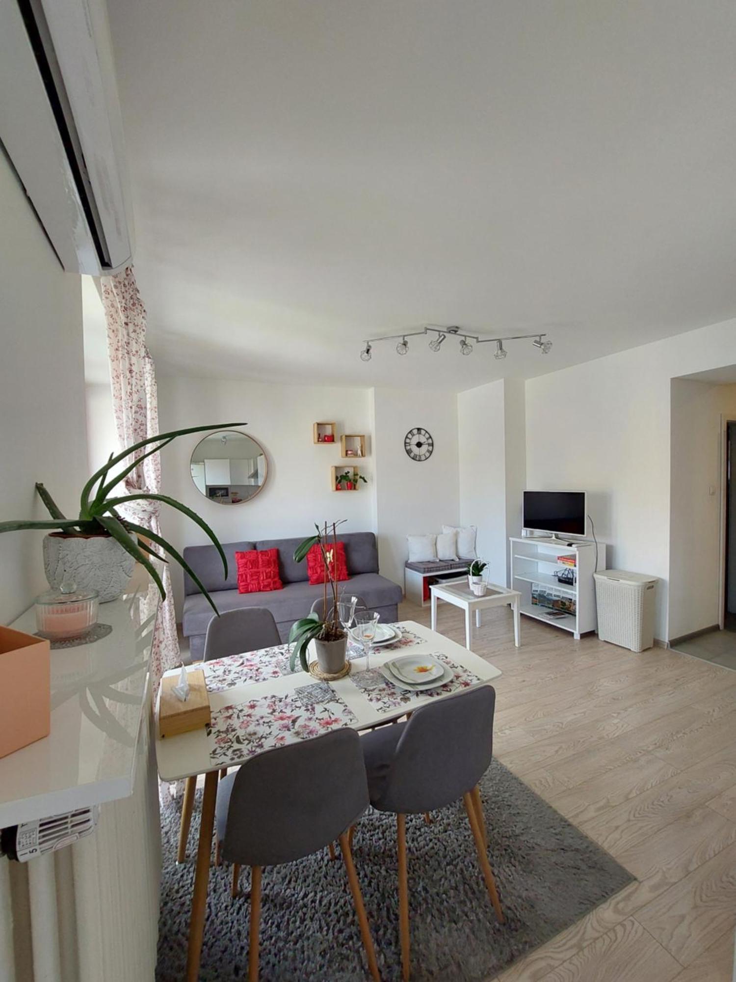 Emily Apartment Košice Zimmer foto
