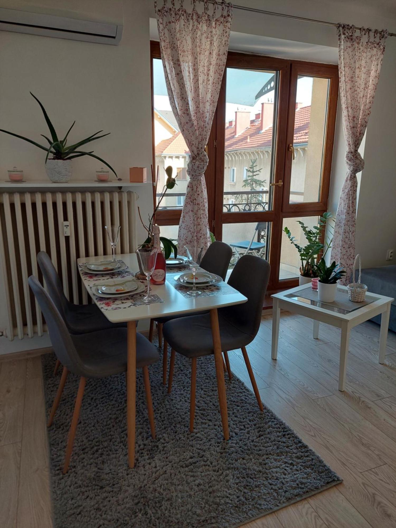 Emily Apartment Košice Zimmer foto